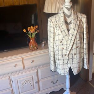 Elie Tahari plaid blazer